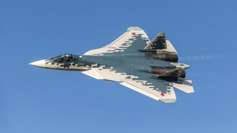 Su-57’nin ilk ihracat teslimat tarihi duyuruldu.